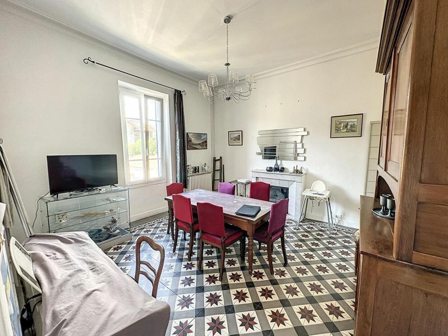 Tres Belle Maison Avec Jardin A 10min Des Remparts Avignon
